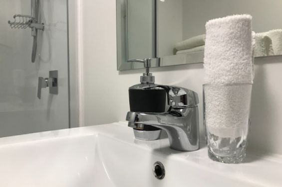 Family Double Room - bathroom